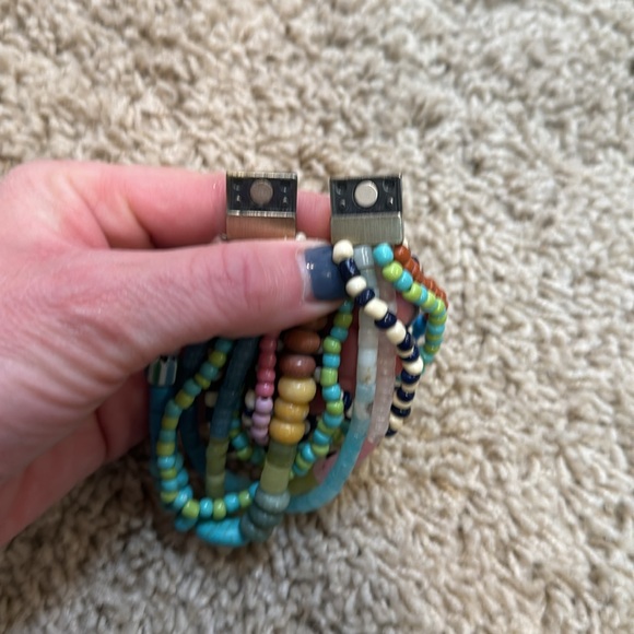 Anthropologie Women’s Beaded Bracelet - Picture 3 of 4
